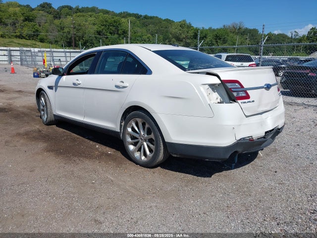 Ford Taurus 2015 1FAHP2F85FG202457 Image 3