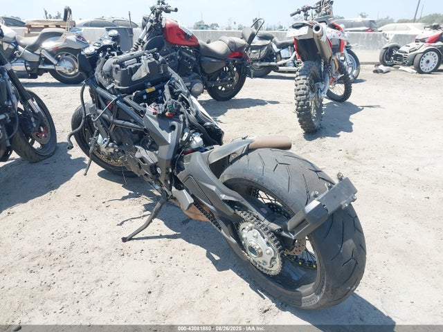 M. V. Agusta 2020 2020 ZCGPJGNU0LV004710 Image 3