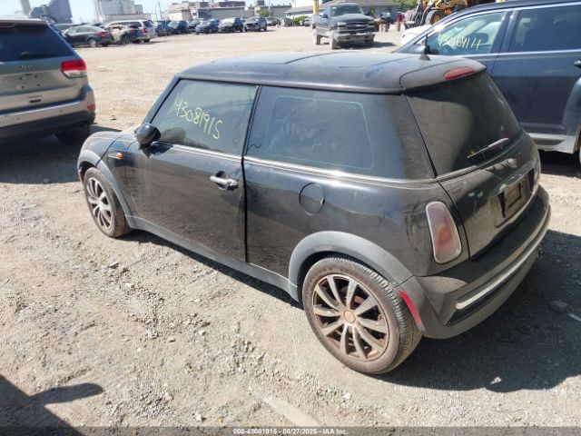 2004 MINI COOPER WMWRC33474TC53982 Photo 2