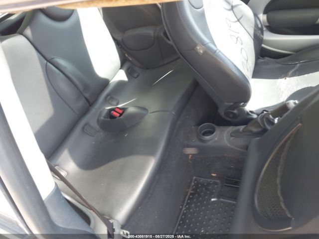 2004 MINI COOPER WMWRC33474TC53982 Photo 7