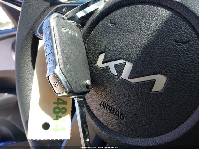 3KPF24AD1RE726502 KIA mpi nu