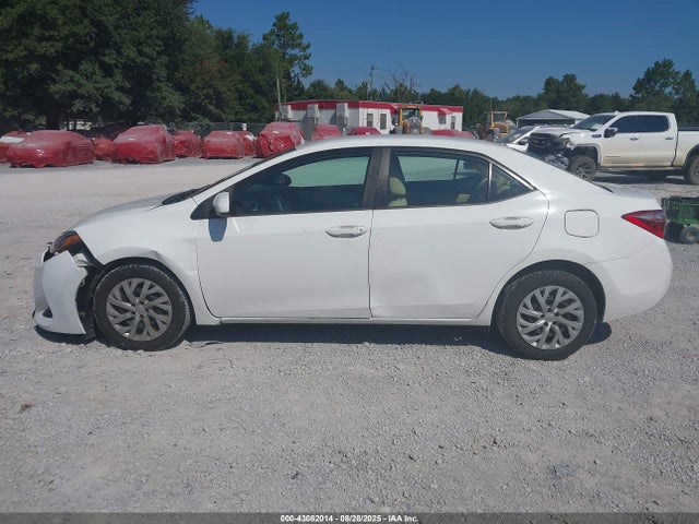 Toyota 2zr-fe 2018 2T1BURHE8JC013717 Image 14