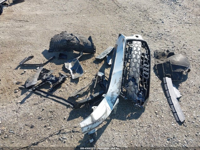 Audi 45 tfsi 2024 WAUE3BF20RN038505 Image 11