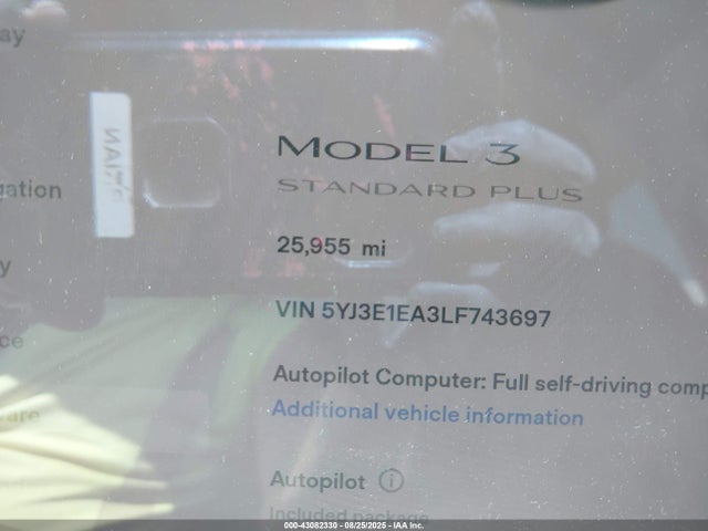 5YJ3E1EA3LF743697 Tesla MODEL 3