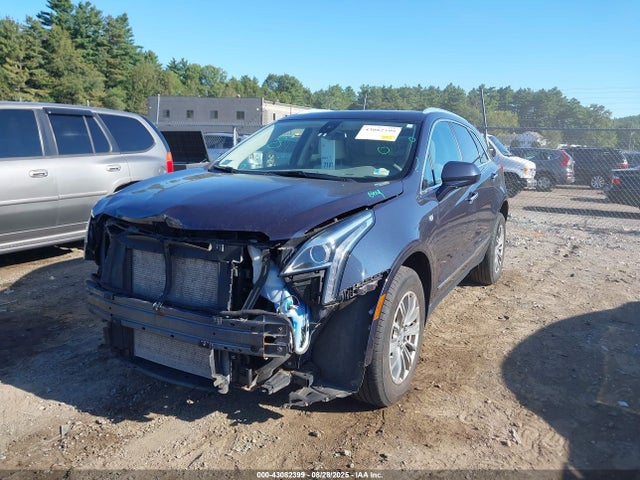 2018 CADILLAC XT5 1GYKNDRS3JZ182466 Photo 1