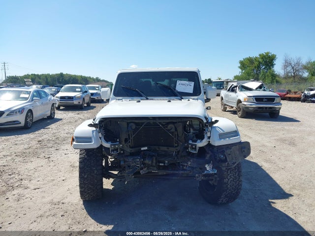 1C6HJTFG7NL182301 Jeep Gladiator