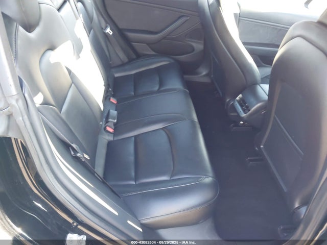 2018 TESLA MODEL 3 5YJ3E1EA8JF152505 Photo 7