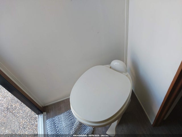 4YDT31628F1530803 Keystone keystone