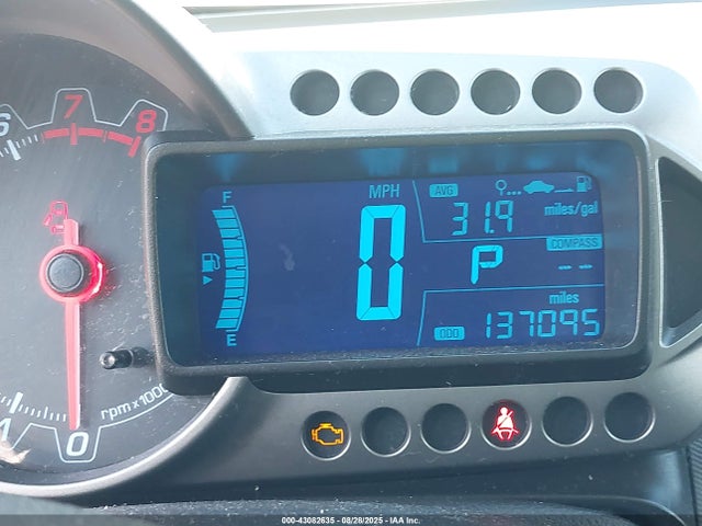 1G1JC5SH6E4142650 Chevrolet Sonic Lt Auto