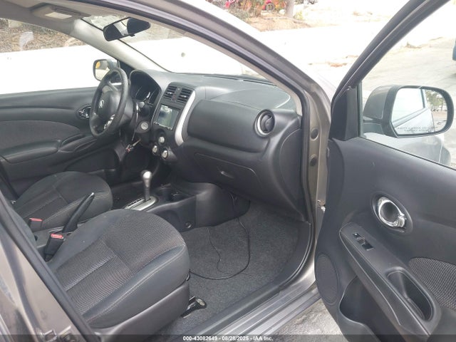 3N1CN7APXEK440605 Nissan 2014