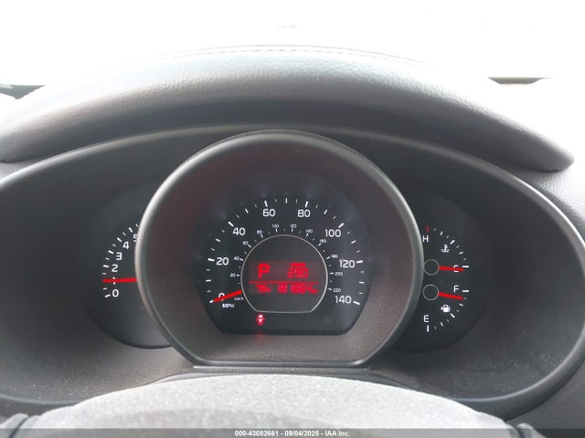 KNDJX3A50G7273971 KIA Soul !