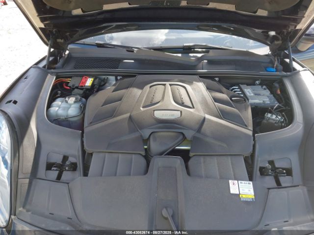 2022 PORSCHE CAYENNE WP1AA2AY5NDA02844 Photo 9