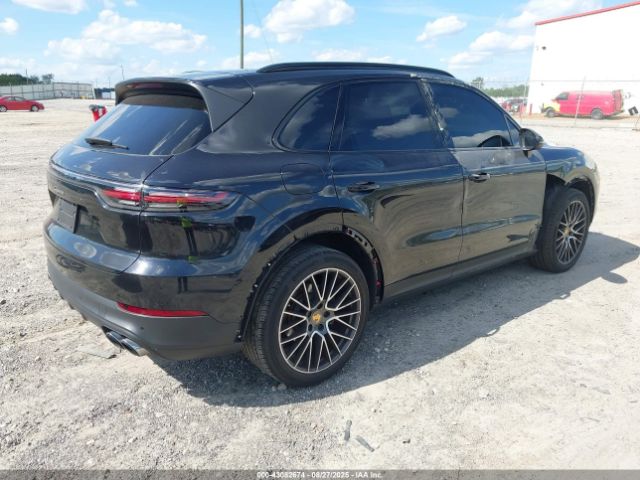 2022 PORSCHE CAYENNE WP1AA2AY5NDA02844 Photo 3