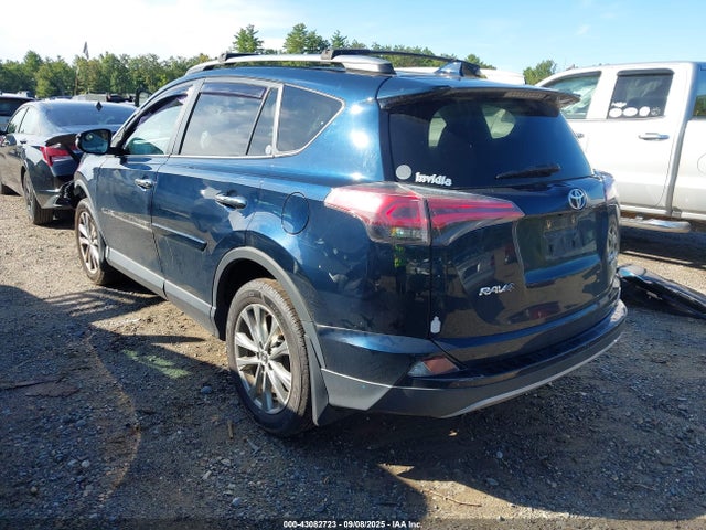 Toyota 2ar-fe 2017 2T3DFREV4HW665659 Image 3