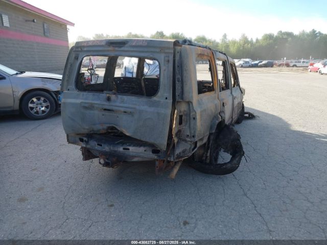 2010 JEEP COMMANDER 1J4RG4GK9AC108659 Photo 3