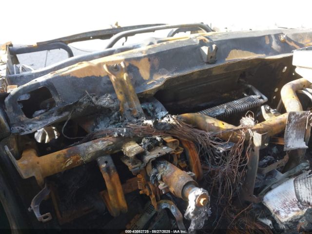 2010 JEEP COMMANDER 1J4RG4GK9AC108659 Photo 6