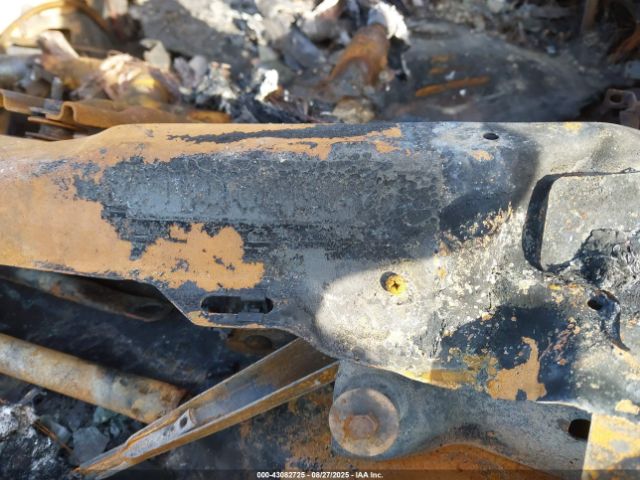 2010 JEEP COMMANDER 1J4RG4GK9AC108659 Photo 8