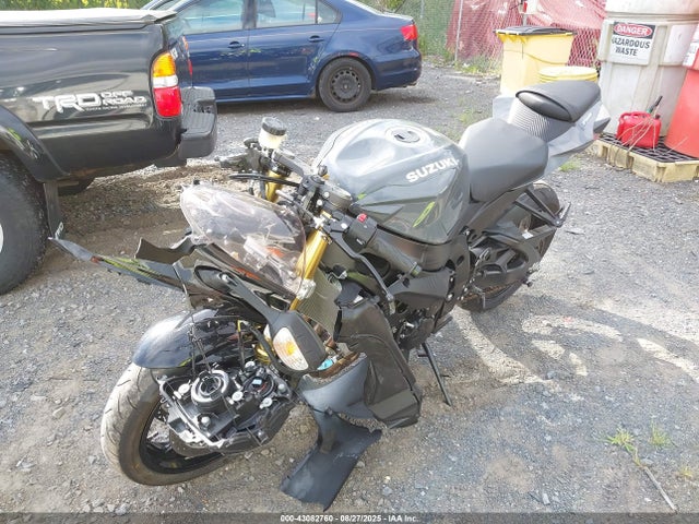 JS1GR7MA8S7101579 Suzuki R747