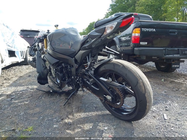 JS1GR7MA8S7101579 Suzuki R747