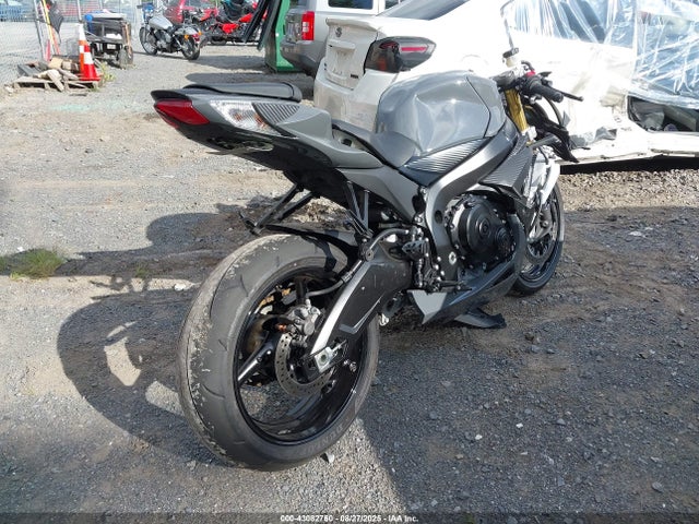 JS1GR7MA8S7101579 Suzuki R747