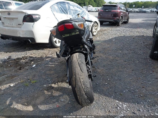 JS1GR7MA8S7101579 Suzuki R747