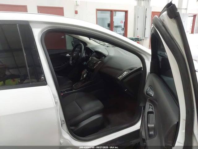 Ford 2.0l gdi 2018 1FADP3K28JL225270 Image 5