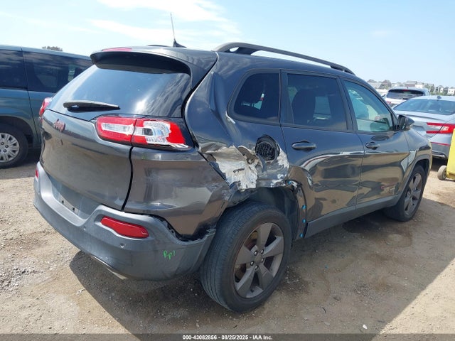 1C4PJLCS0GW275059 Jeep Cherokee