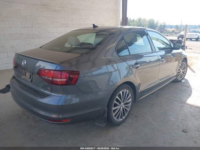 3VWD17AJ1GM260197 Volkswagen 1.8t