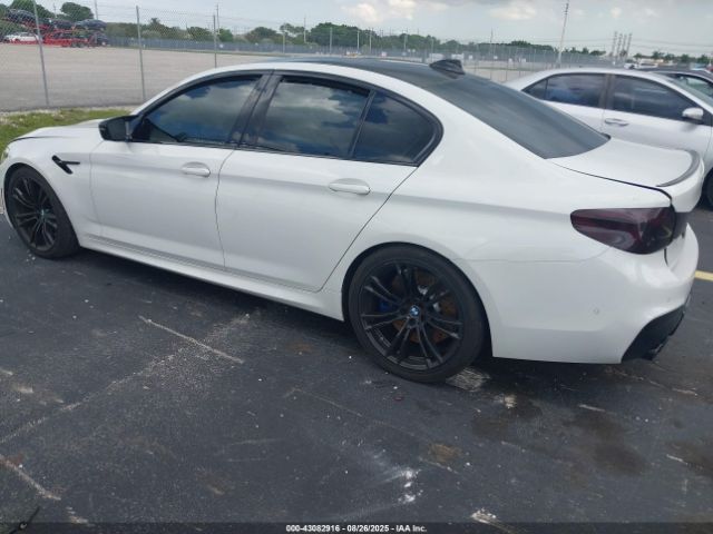 2019 BMW M5 WBSJF0C50KB285762 Photo 2