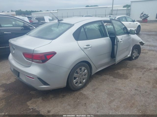 2021 KIA RIO 3KPA24AD8ME365112 Photo 3