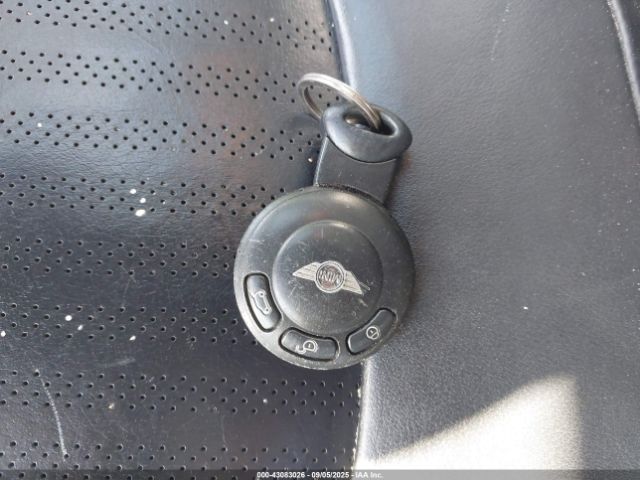 2008 MINI COOPER CLUBMAN WMWML33598TJ46969 Photo 10