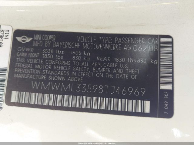 2008 MINI COOPER CLUBMAN WMWML33598TJ46969 Photo 8