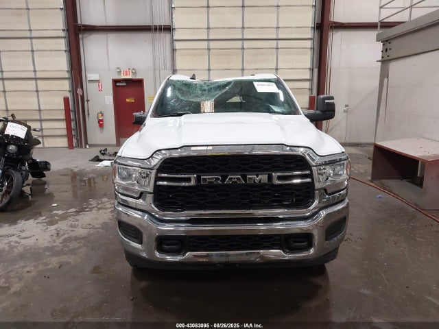 3C6UR5CL7PG503872 RAM 2500