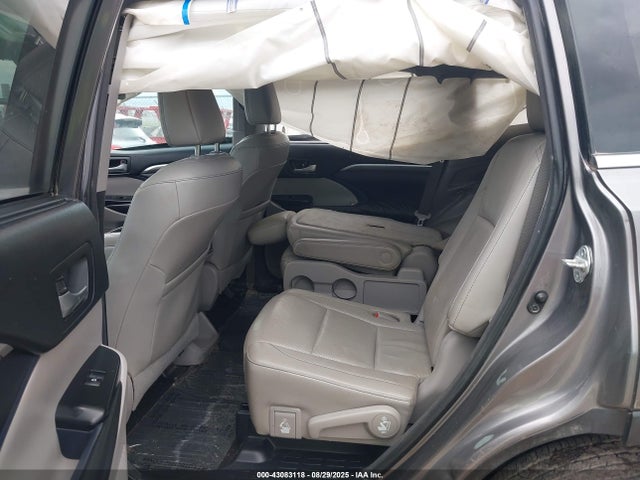 Toyota 2gr-fks 2018 5TDDZRFH8JS491439 Image 8