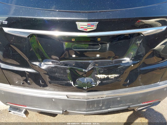 2017 CADILLAC XT5 1GYKNBRS8HZ146433 Photo 5