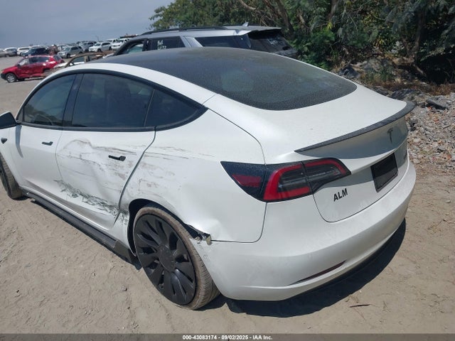 2022 TESLA MODEL 3 5YJ3E1ECXNF263791 Photo 2