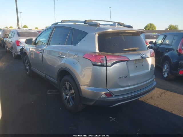 Toyota 2ar-fe 2018 2T3WFREV4JW517364 Image 3