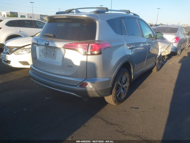 Toyota 2ar-fe 2018 2T3WFREV4JW517364 Image 4