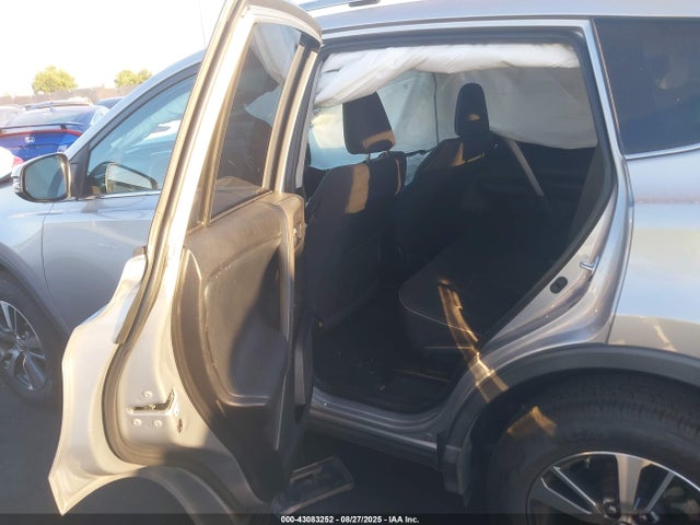 Toyota 2ar-fe 2018 2T3WFREV4JW517364 Image 8