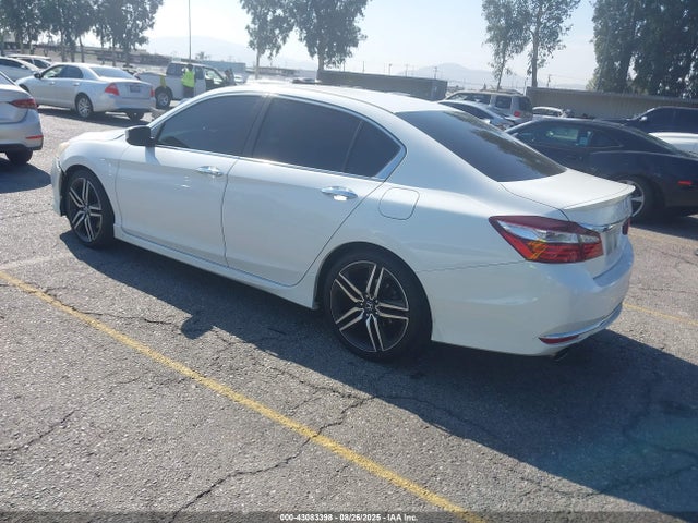 Honda k24w1 2017 1HGCR2F53HA274544 Image 3