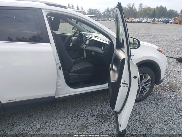 Toyota 2ar-fxe, 2jm+2fm 2018 JTMRJREV7JD227693 Image 5