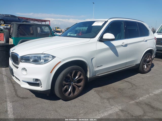 BMW X5 2017 5UXKR0C56H0V66258 Image 2