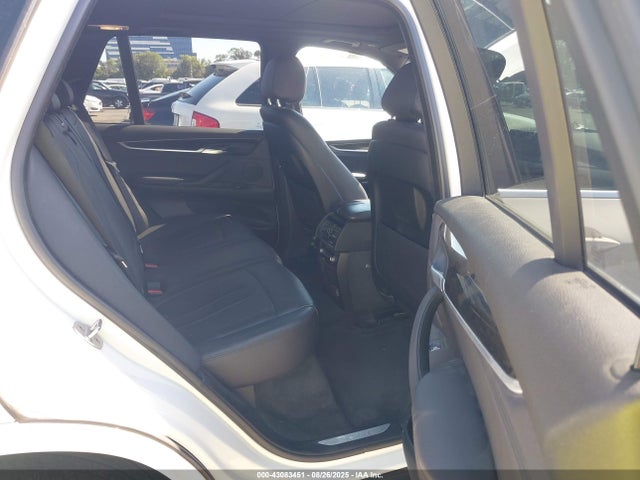 BMW X5 2017 5UXKR0C56H0V66258 Image 8