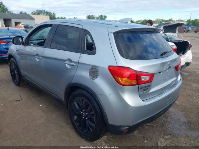 2017 MITSUBISHI OUTLANDER SPORT JA4AP3AU7HZ033730 Photo 2