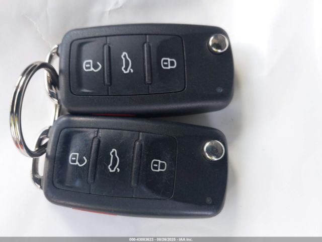 2018 VOLKSWAGEN JETTA 3VWDB7AJ7JM239018 Photo 10