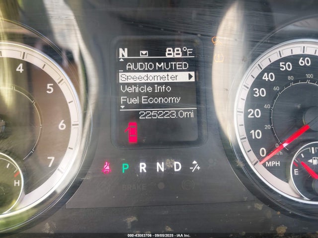 RAM 1500 2018 1C6RR6FTXJS347740 Image 15
