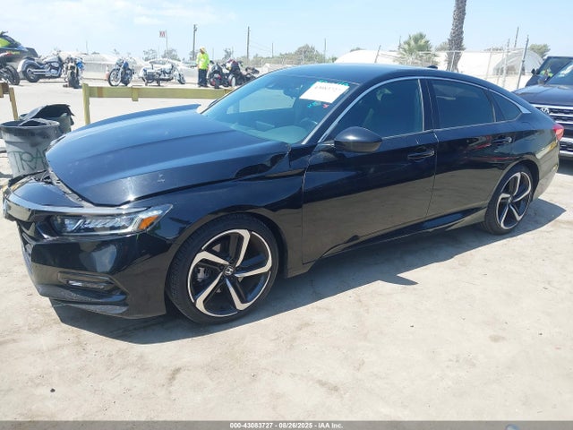 Honda l15be 2018 1HGCV1F33JA227380 Image 2