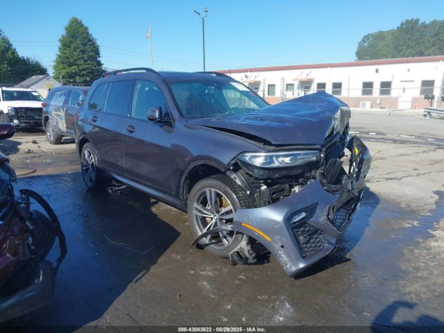 2022 BMW X7 5UXCW2C03N9K13514