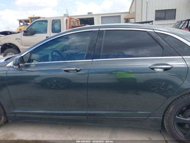 Lincoln MKZ 2016 3LN6L2G98GR608551 Image 14