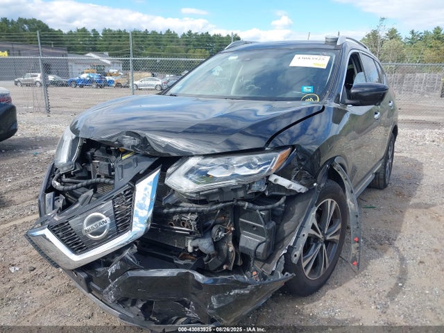 5N1AT2MV8HC760843 Nissan 2017